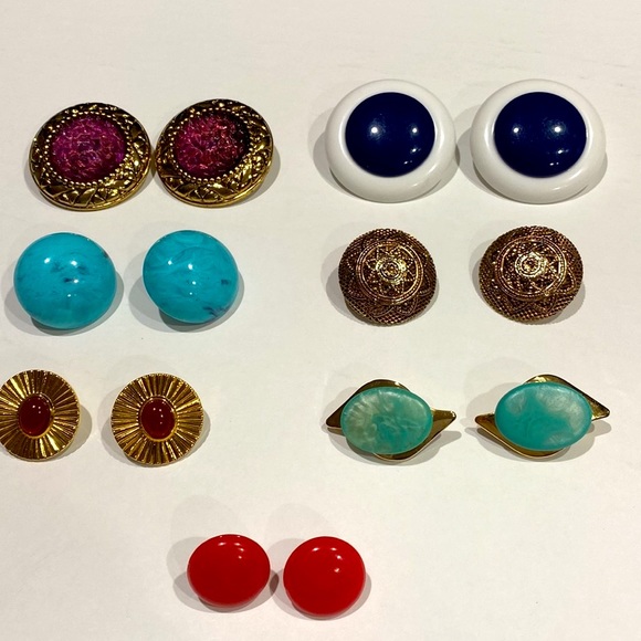 LOT OF 7 PAIR OF RETRO VINTAGE EARRINGS - Picture 2 of 10